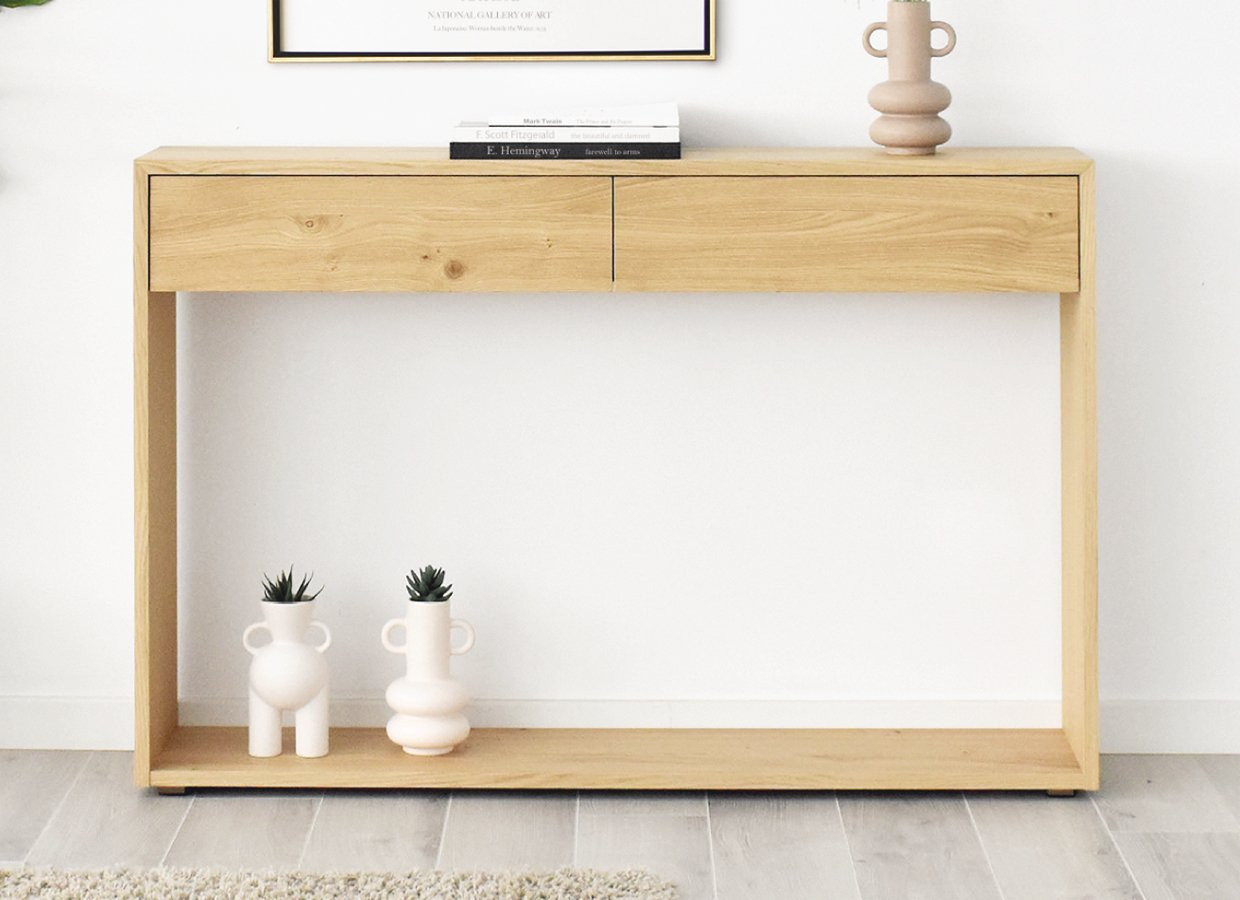 CONSOLA RECIBIDOR DE LÍNEAS RECTAS FABRICADA EN MADERA SOSTENIBLE