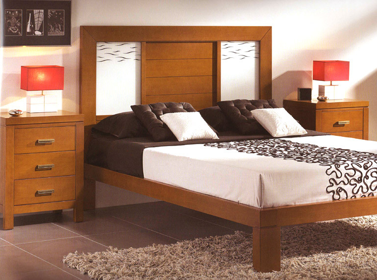 DORMITORIO DE MATRIMONIO CON CAMA CON BANCADA - HAYA