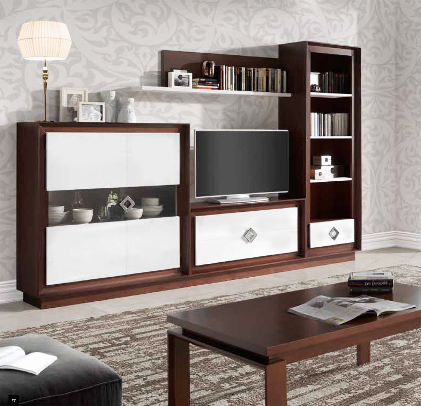 Colección de mobiliario con mueble televisión y librero con baldas en  madera de calidad