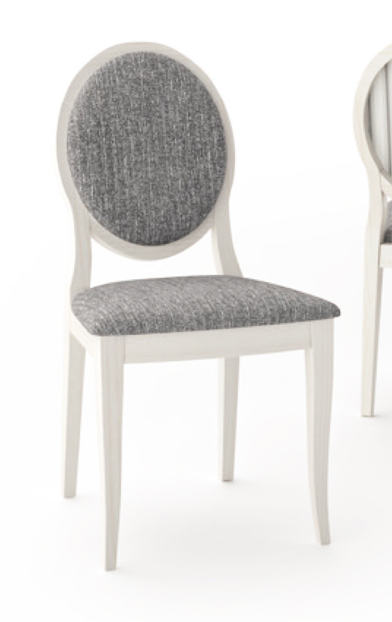 SILLA DE SALÓN COMEDOR CON PATA AGUJADA Y RESPALDO OVALADO