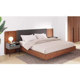 CABECERO MODERNO CON PANEL CENTRAL TAPIZADO Y MESILLAS DE NOCHE