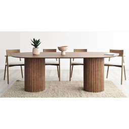 MODERNA MESA DE COMEDOR EN MADERA SOSTENIBLE Y CON DOS BASES