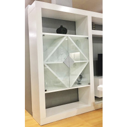 MUEBLE VITRINA BOTELLERO CON FORMA DE ROMBO - DM