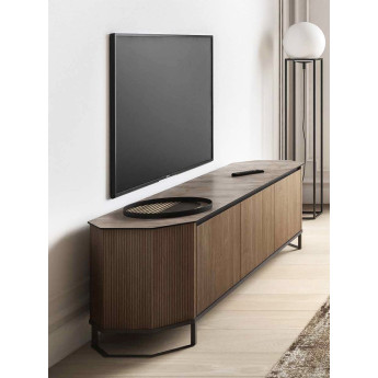 MUEBLE TV CON 3 PUERTAS Y BASE METÁLICA IDEAL PARA SALONES MODERNOS