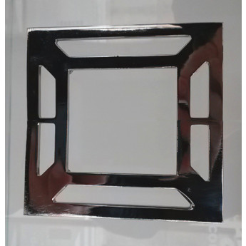 TIRADOR METÁLICO CROMO BRILLO 90 x 90 mm.