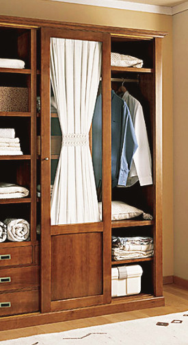 Armario de Puertas Correderas en Madera de Cerezo