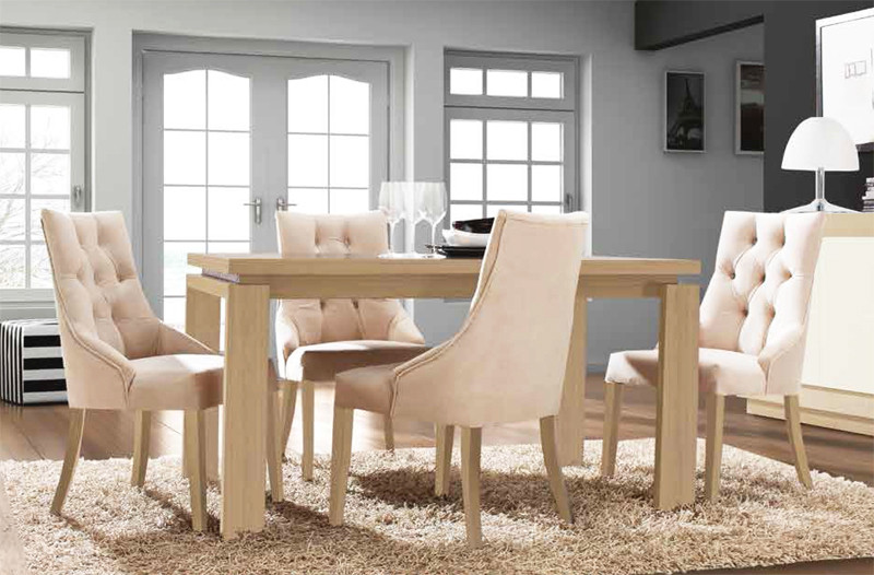 Mesa de comedor moderna en madera de haya Mesa de comedor moderna en madera de haya