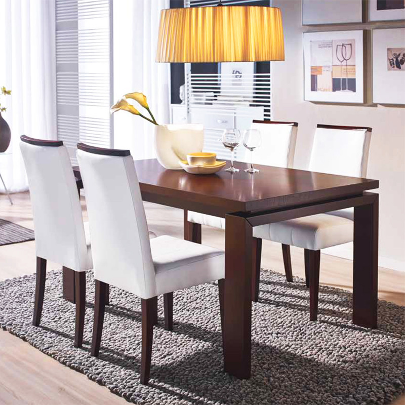 Mesa de comedor moderna en madera de haya