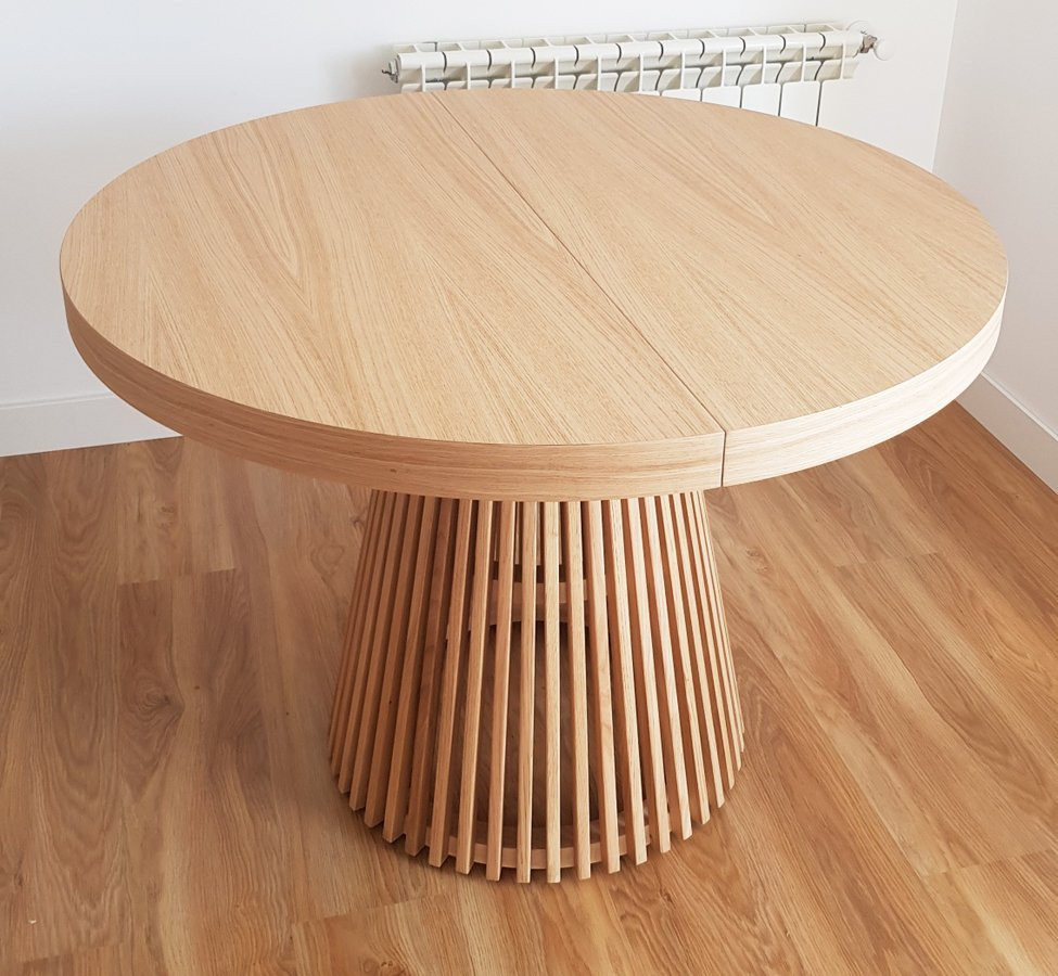 Mesa redonda extensible Karen-R de diseño madera diferentes
