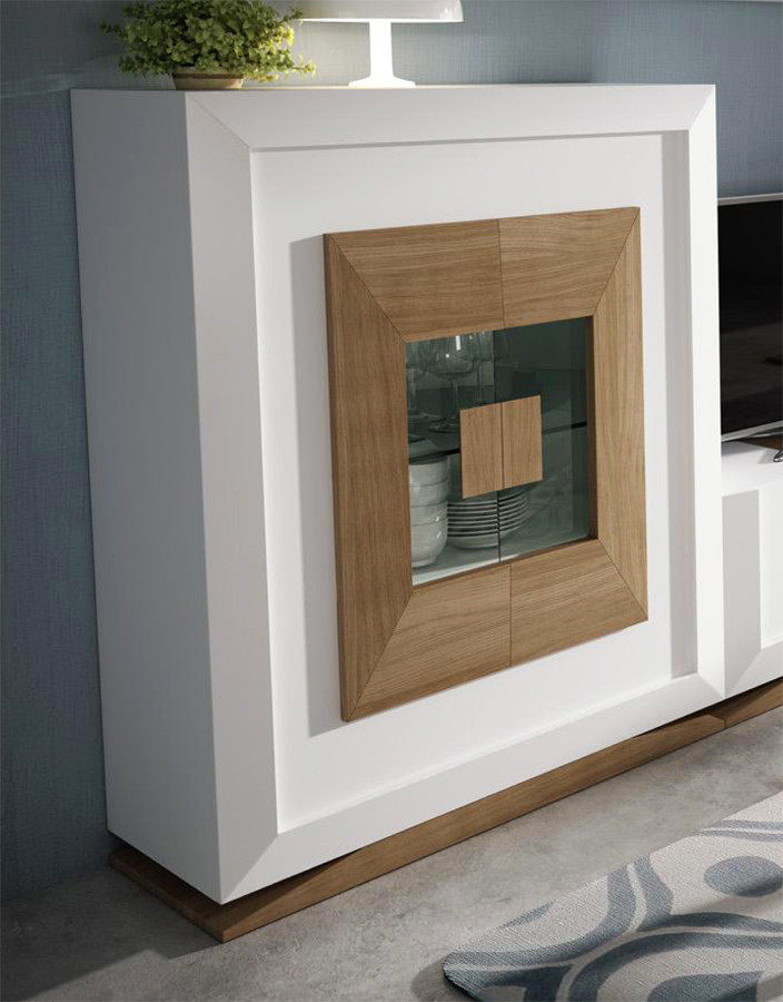 Vitrina Auxiliar Realizada En Madera De Roble De Primera Calidad