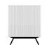 Vitrina 3 puertas madera, mide 135x45x177 cm.
