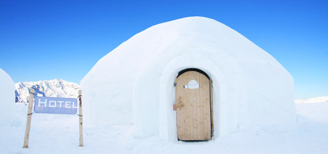 HOTELES IGLÚ: UNA NOCHE BAJO EL HIELO